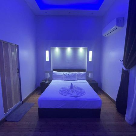 Midtown Hostel Каир Экстерьер фото
