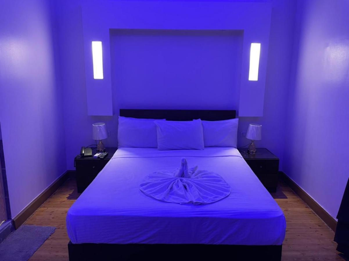 Midtown Hostel Каир Экстерьер фото
