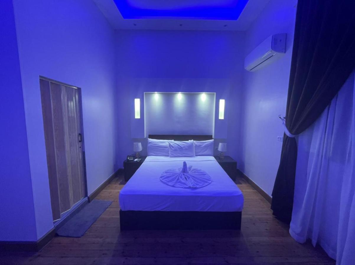 Midtown Hostel Каир Экстерьер фото